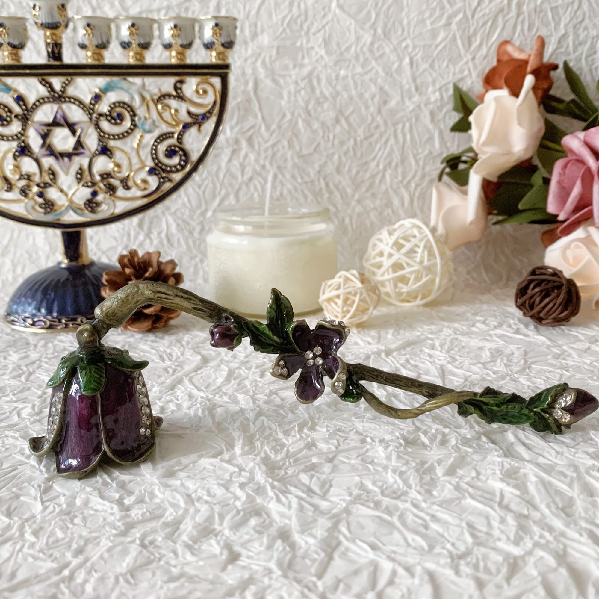 Luxuriöser Menorah-Kerzenlösch – Collectible & Vintage Dolls For Christmas Bewertung und Preis