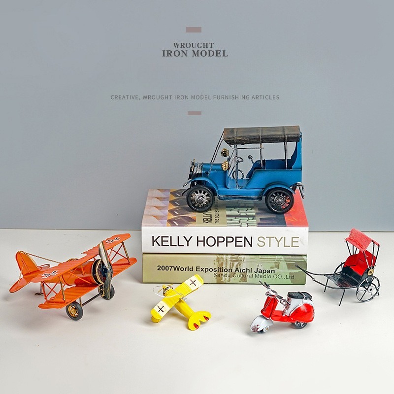 Vintage Retro Metall-Flugzeug  – Vintage Collectible Tins Bewertung und Preis