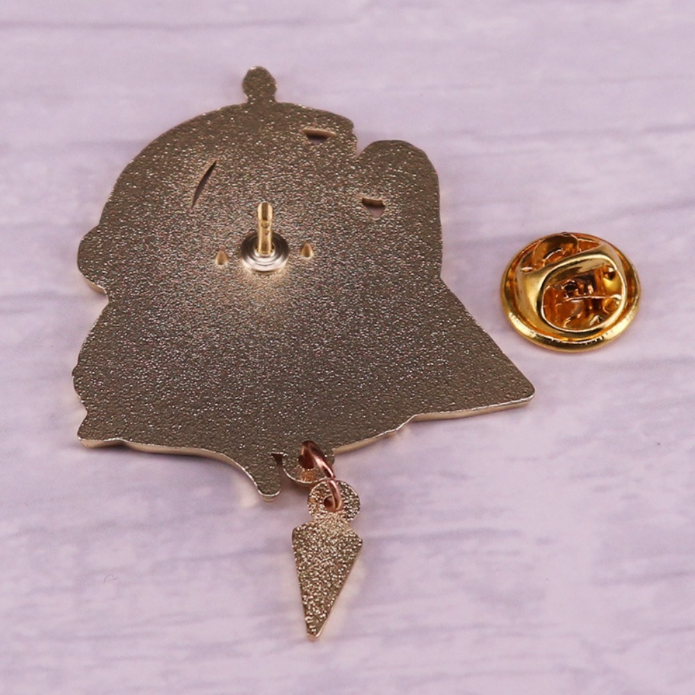 Exotische Vintage Wüstenzivili – Collectible Vintage Brooches Bewertung und Preis